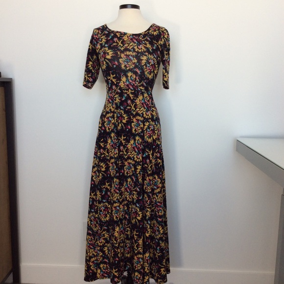 LuLaRoe Ana   Size XS   Soft material - Picture 1 of 2